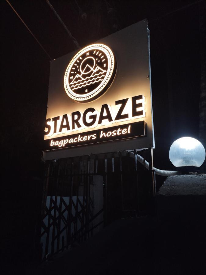 Stargaze Backpackers Hostel กูวาฮาติ ภายนอก รูปภาพ